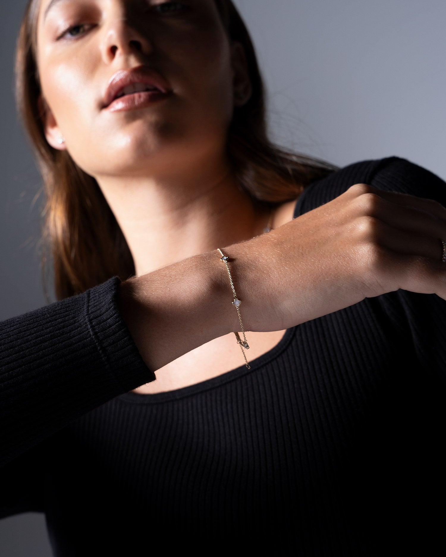 Fine Clover 'Mother of Pearl' Bracelet