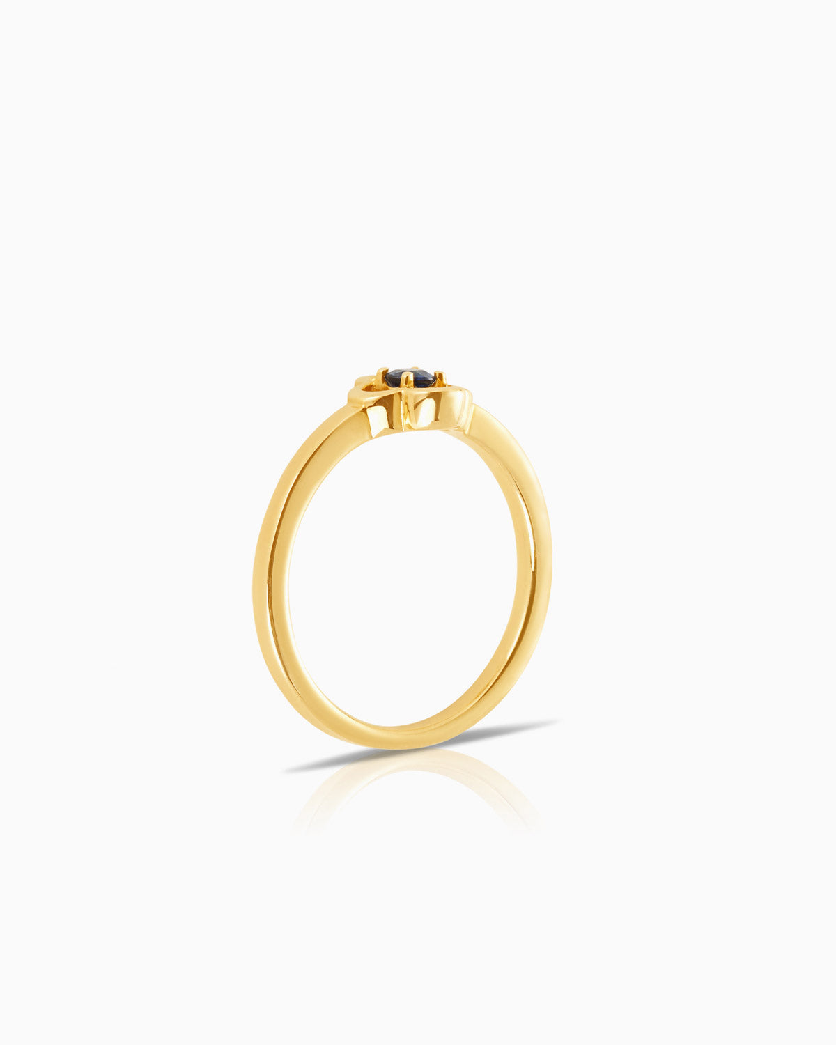 Sapphire 'Trefle' Fine Ring