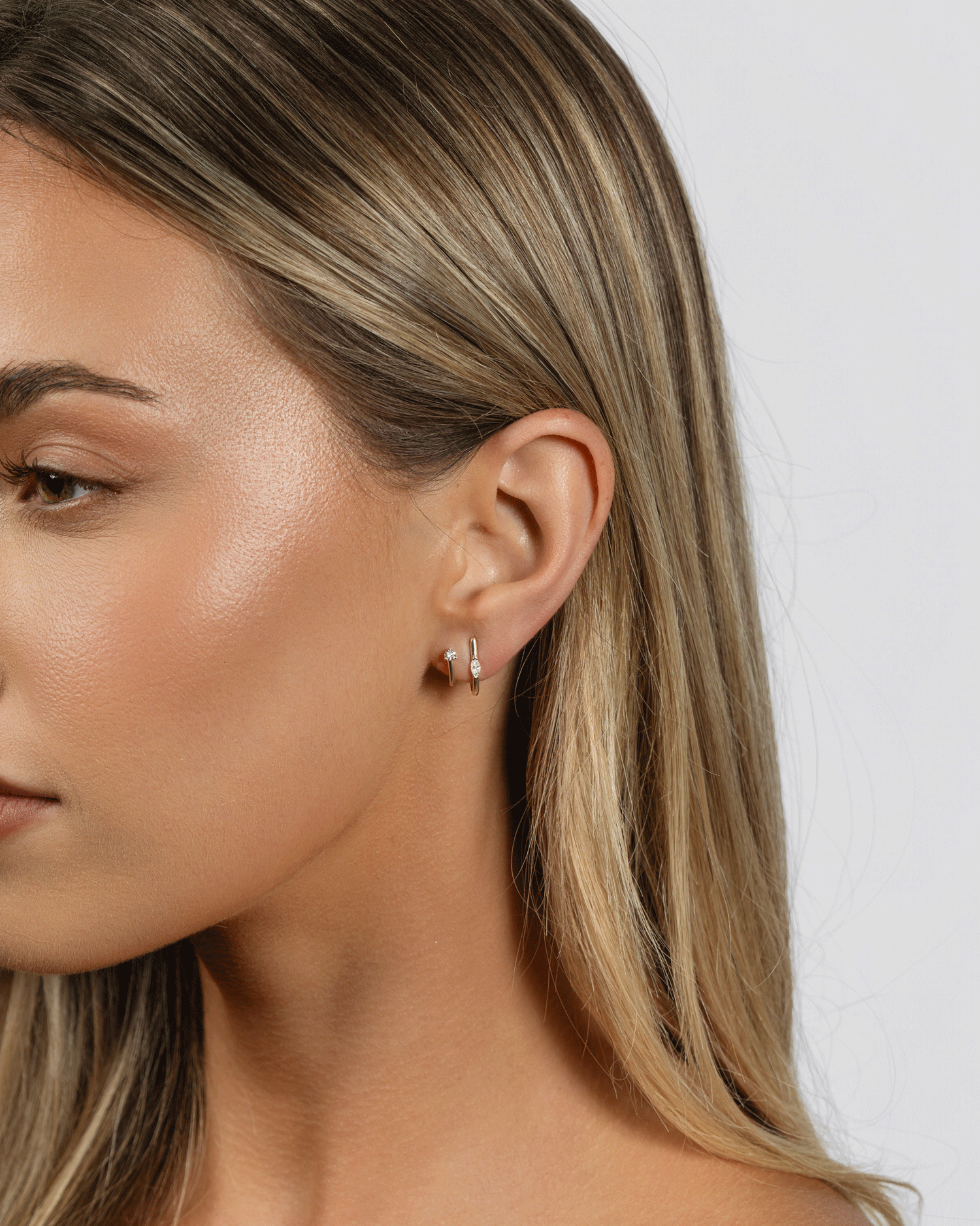 Toi et Moi Looped Studs