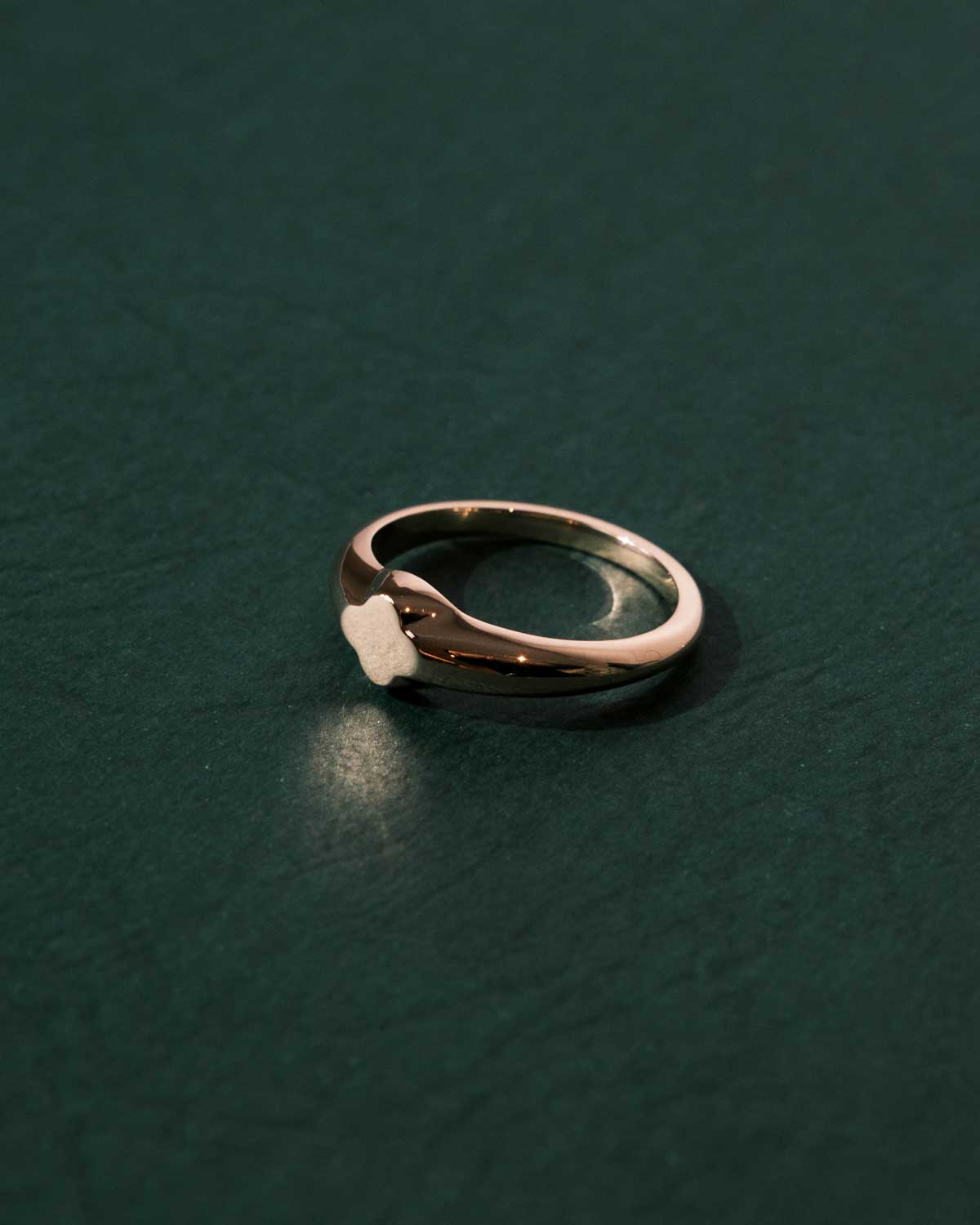 Trèfle Signet Ring
