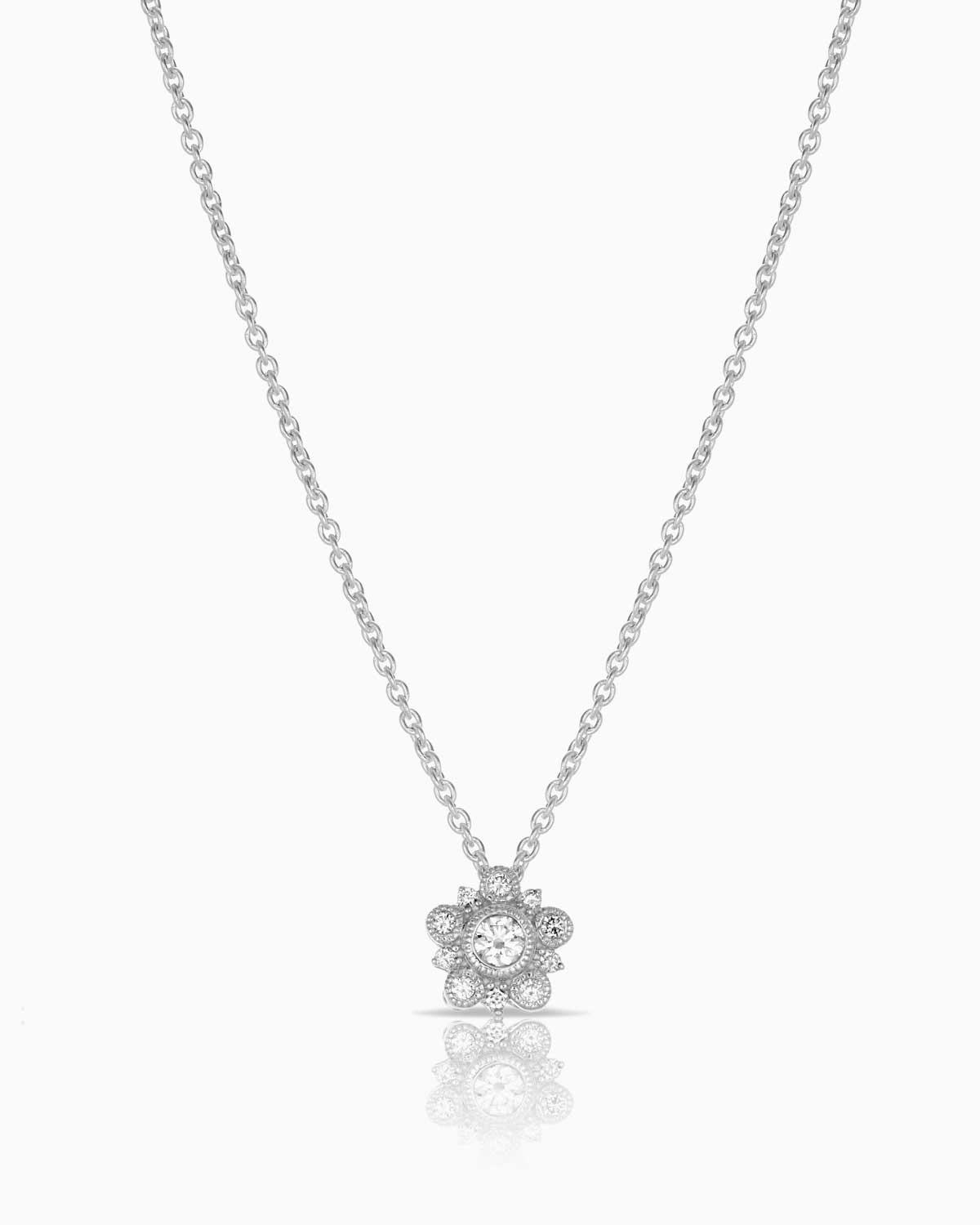 Diamond Étoile Bezel Necklace