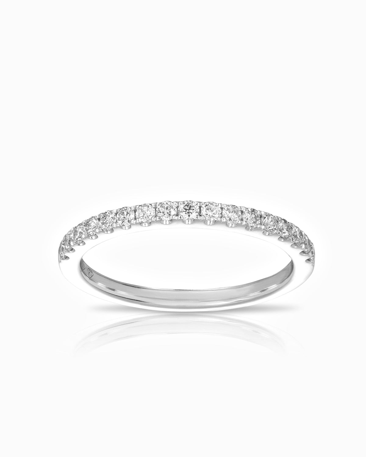 0.31ct Signature Scallop Diamond Band