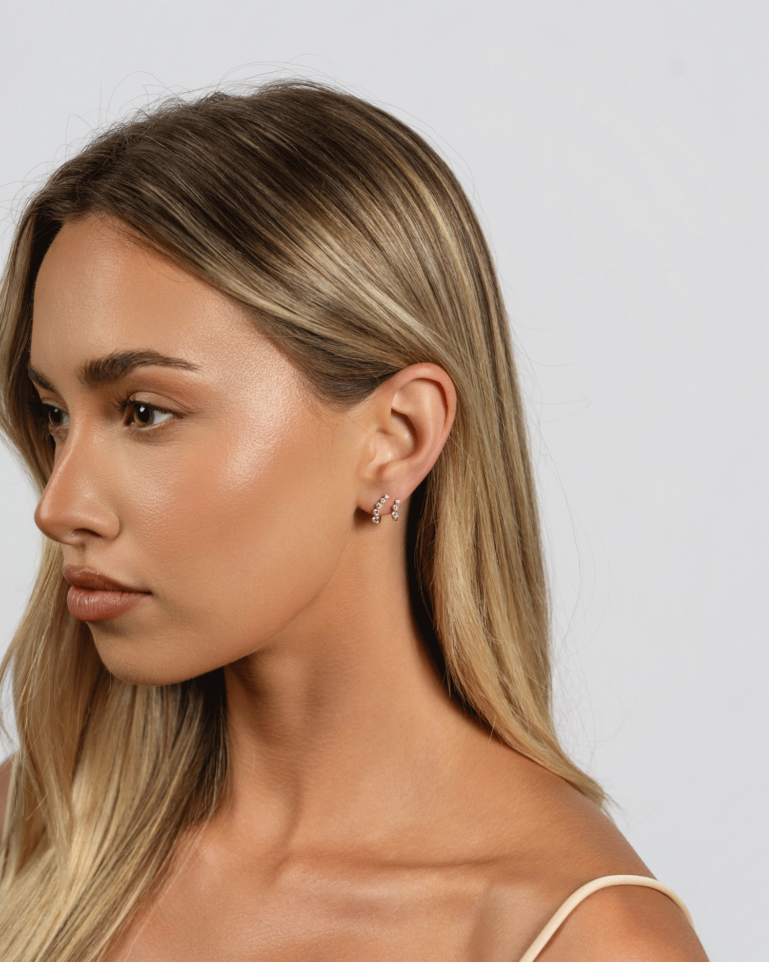 Petit Prong Loop Diamond Earrings